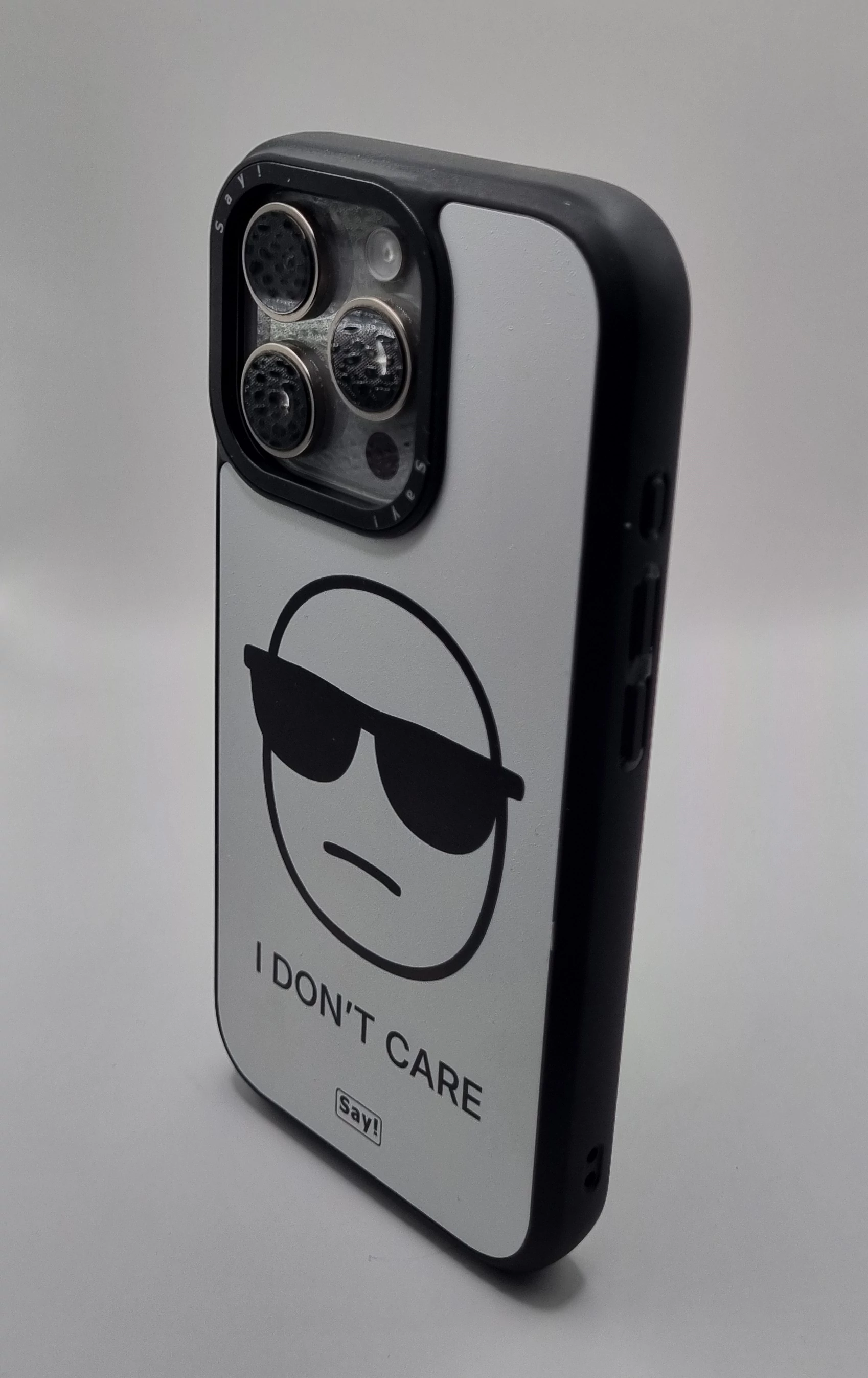 iPhone fekete tok - Don't care - 13